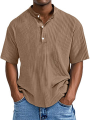 Men's Casual Solid Color Pleated Textured Short-sleeved Henley Shirt