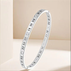 4-Piece Elegant Stainless Steel Bracelet Set,  Fashionable Classic Design