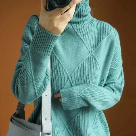 Women’s Cashmere Turtleneck Sweater – Elegance Meets Comfort
