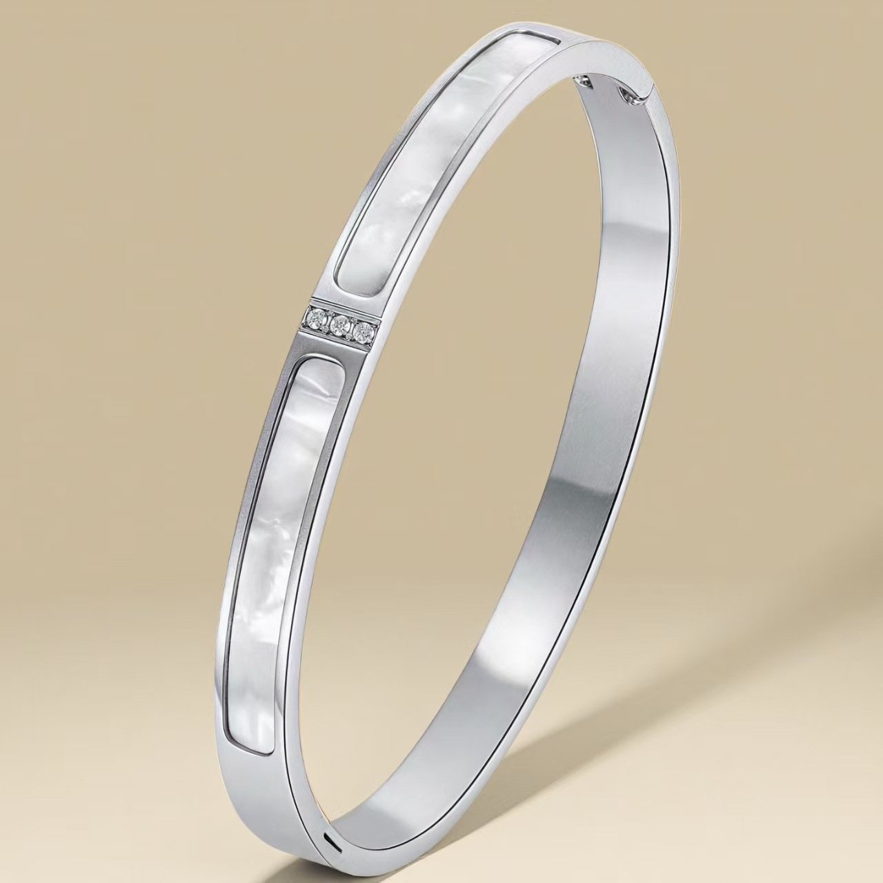 4-Piece Elegant Stainless Steel Bracelet Set,  Fashionable Classic Design